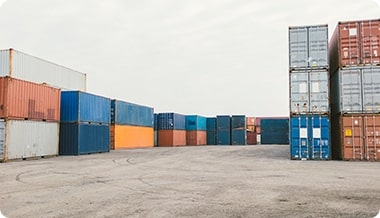 Large Blind Area in the Port