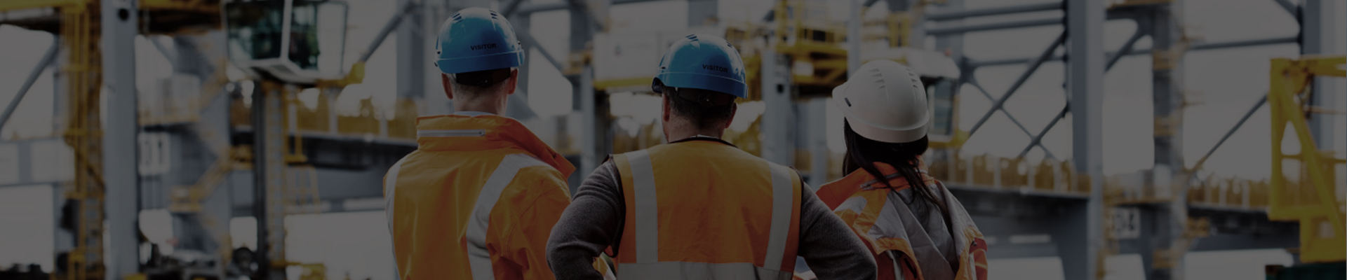 吊運(yùn)工作下行人識(shí)別